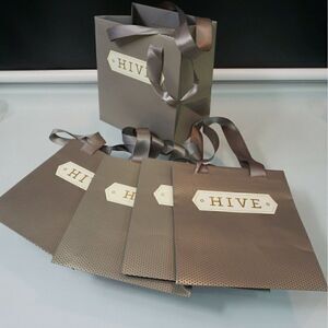 Hive Boutique Store Totes 5 Paper Gift Bags Rope Handles Gray Gold